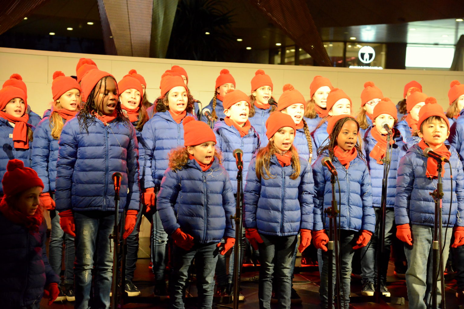 performing-arts-in-the-park-concerto-dei-piccoli-cantori-di-milano-bam